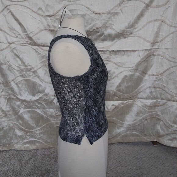 Vintage Top Women's IZ Byer Sleeveless Metallic Scale Print Gray Silver Black M - Picture 3 of 11